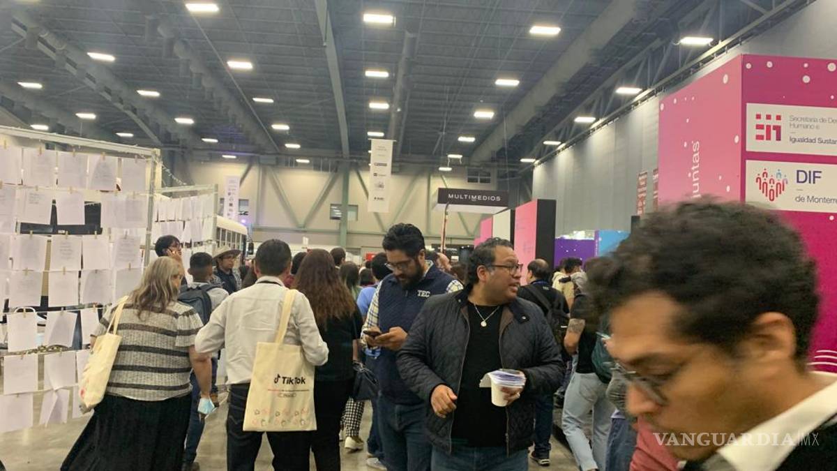 Pabellón de Coahuila en FIL Monterrey 2022, uno de los más visitados