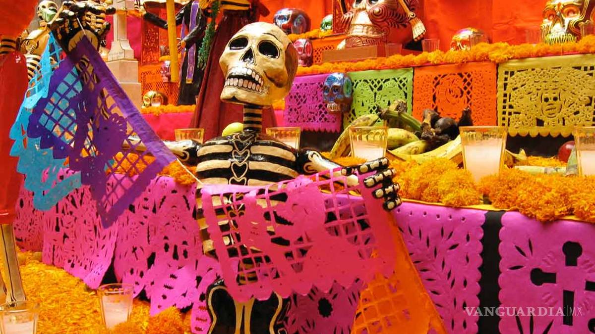 ¿Qué significa el altar de Día de Muertos?