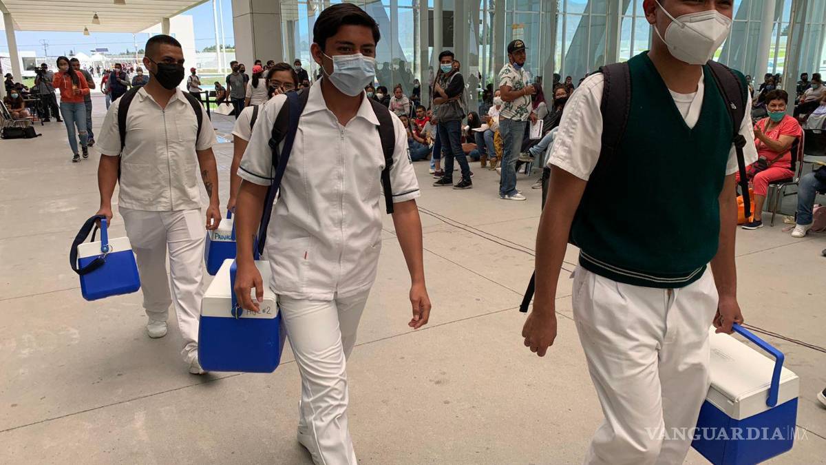 Vacunarán solo a 3 mil jóvenes en Arteaga, piden a la población no acudir a Ciudad Universitaria