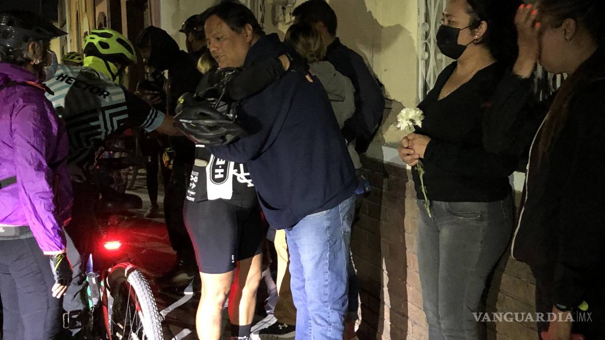 Colectivos de ciclistas de Saltillo hacen homenaje a compañero que falleció tras caída de bicicleta