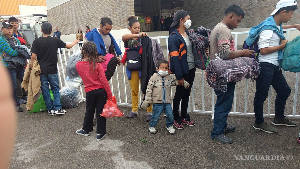 Piden a migrantes respeto y orden, pero que también ayuden en tareas de limpieza en Piedras Negras
