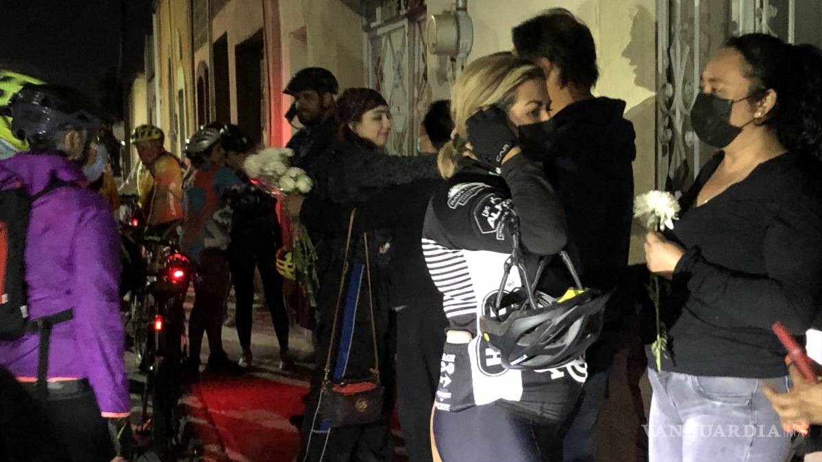 Colectivos de ciclistas de Saltillo hacen homenaje a compañero que falleció tras caída de bicicleta