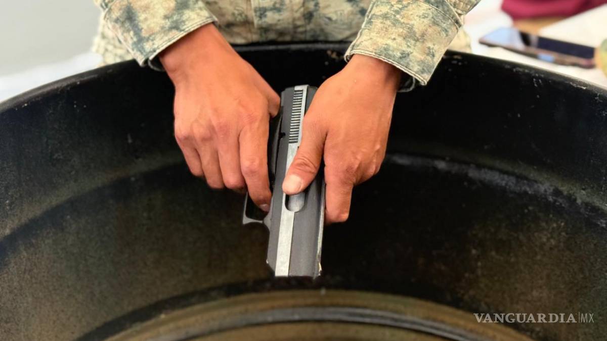 Participan en canje de armas con el programa ‘Sí al desarme, sí a la paz’, en Nuevo León