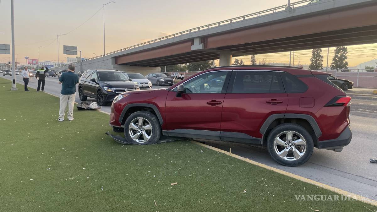 Traila causa accidente múltiple, en Saltillo