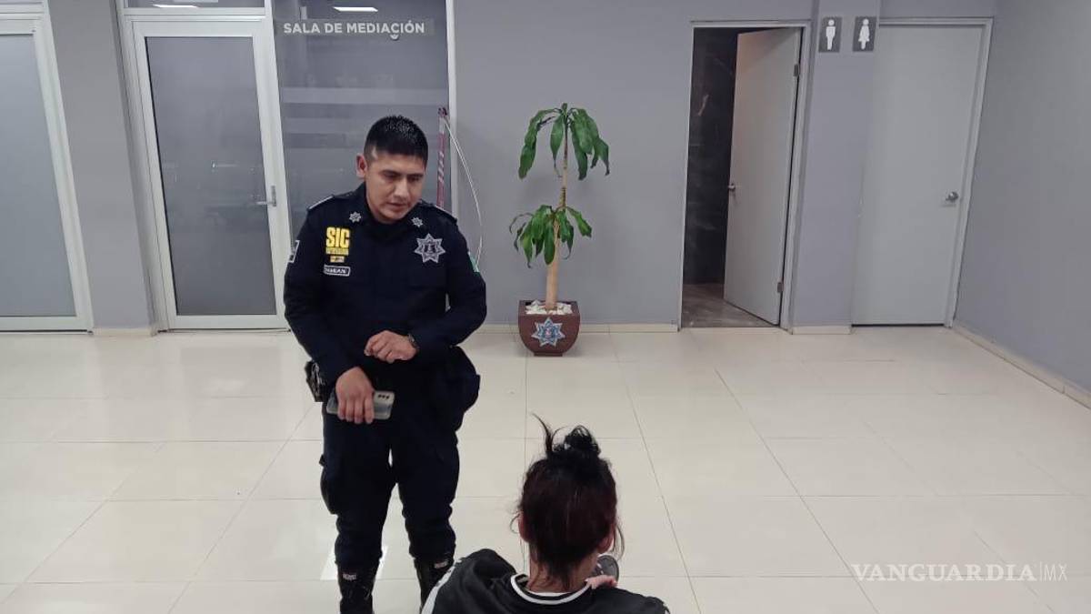 Rescatan policías a dos mujeres privadas de su libertad en Escobedo, Nuevo León