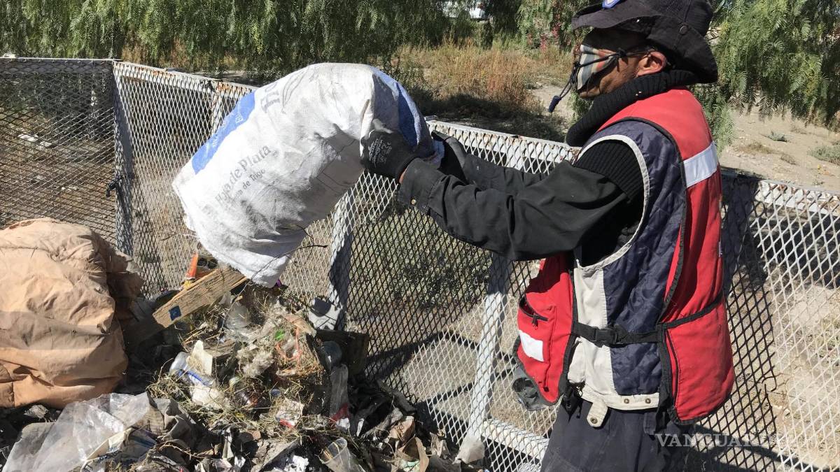 Universitarios y trabajadores de la UAdeC unidos por Arroyo del Pueblo