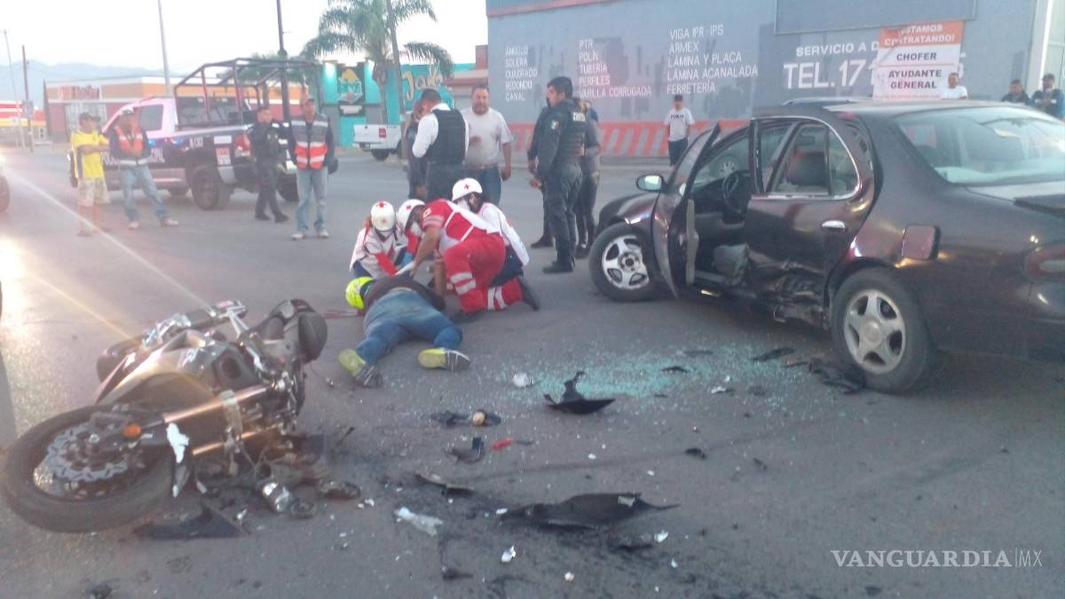 Saltillo: fallece motociclista en accidente automovilístico