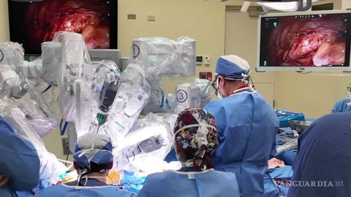 Se realiza por primera vez en México cirugía robótica de corazón de la válvula mitral