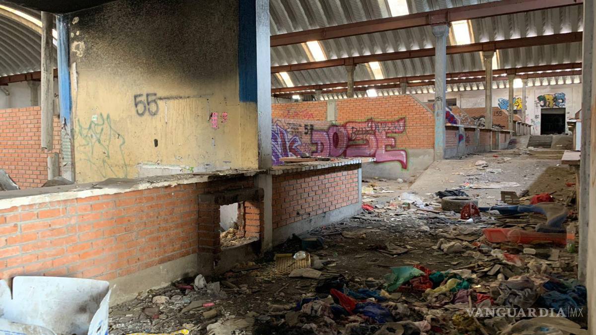 Antiguo Mercado del Ojo de Agua de Saltillo es convertido en guarida para vándalos y drogadictos