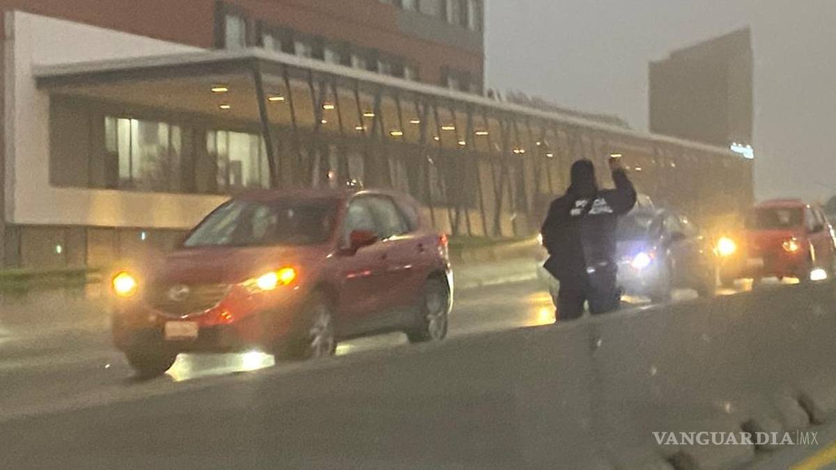 Choques por neblina mañanera provocan caos en Saltillo