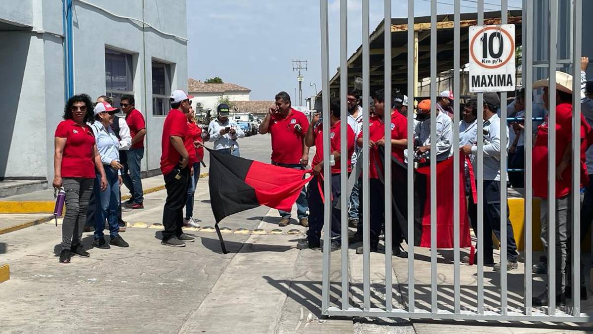 Estalla huelga en Telmex; trabajadores sindicalizados hacen paro en Monclova