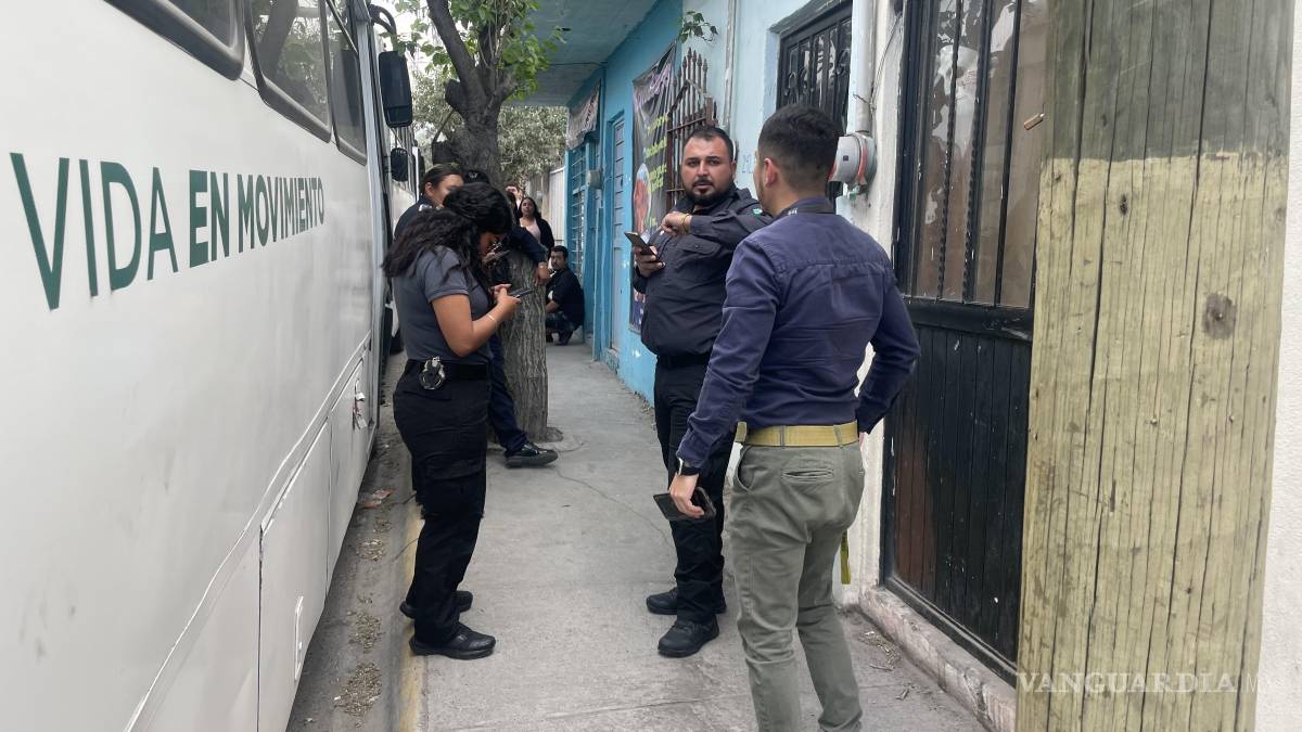 Hallan sin vida a chofer de transporte de personal en Saltillo