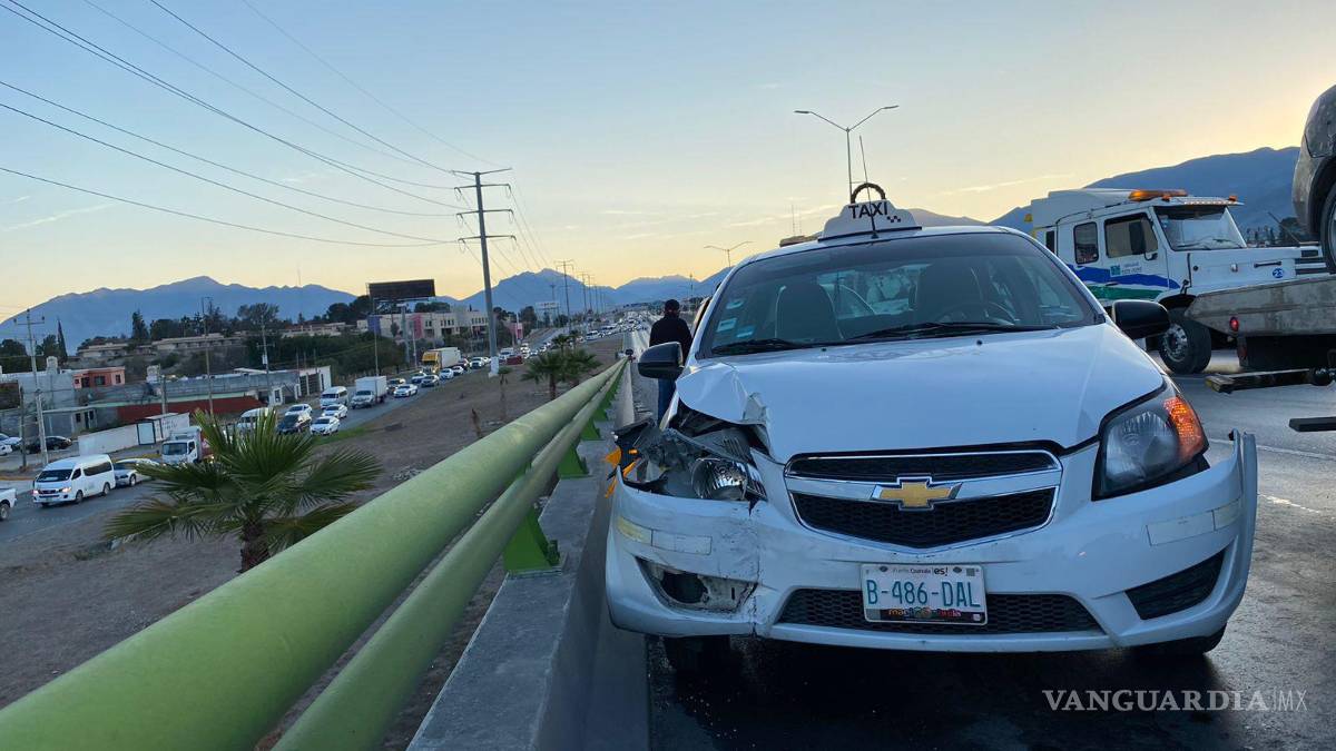 Accidentes en bulevar Fundadores de Saltillo provocan caos y cierre de ambos sentidos