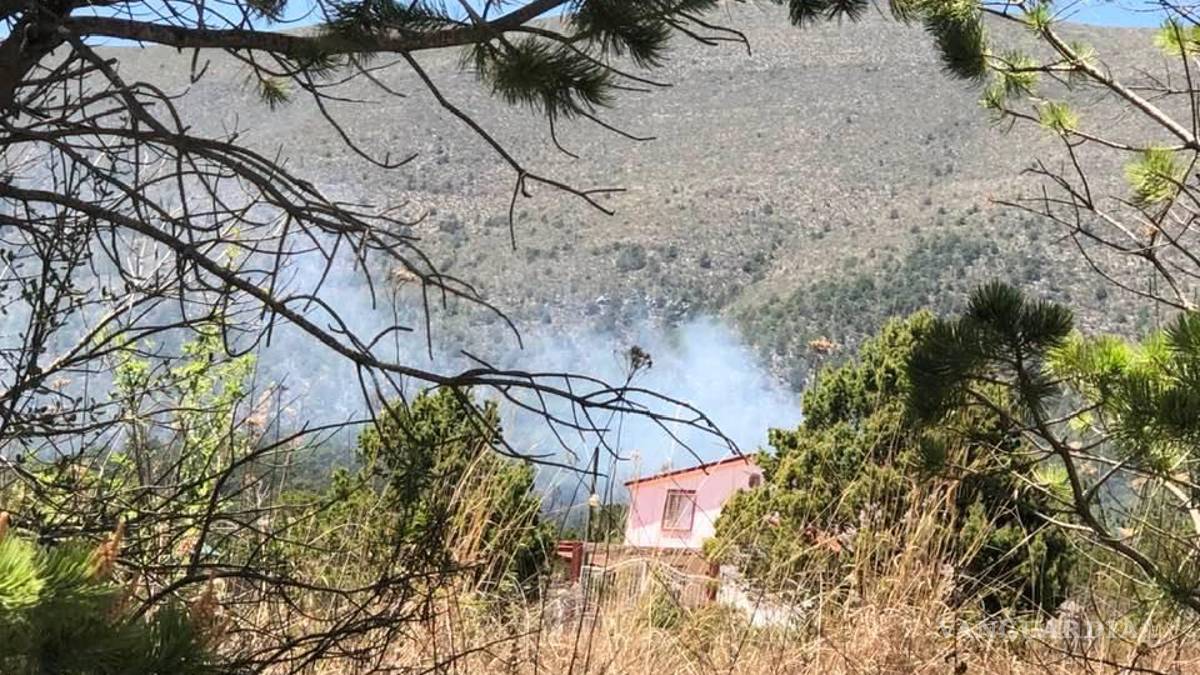 Reportan en redes incendio forestal en Los Lirios, Arteaga