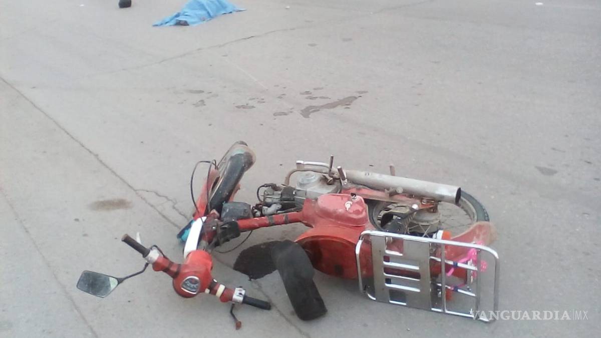 Muere mujer motociclista al ser arrollada por autobús de pasajeros