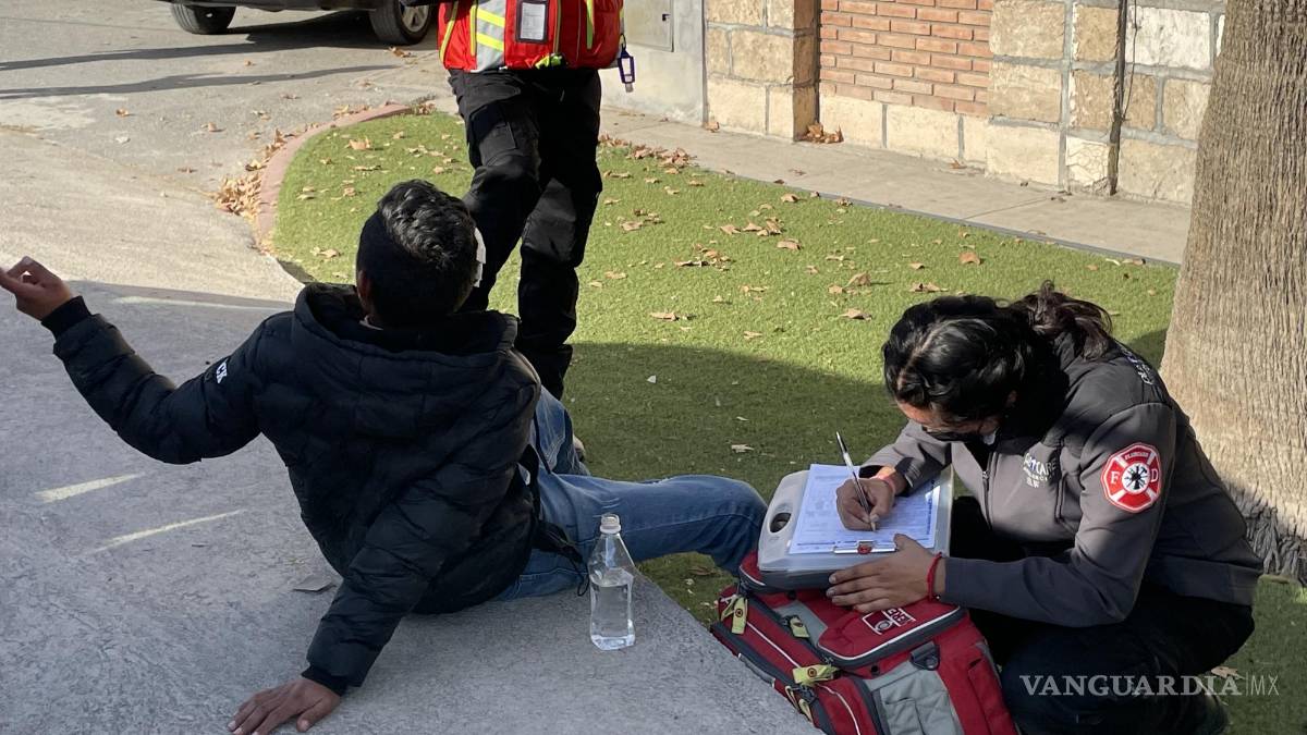 Saltillo: hombre casi termina prensado en aparatoso accidente