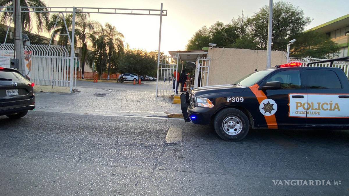 Moviliza a elementos policiacos amenaza de tiroteo en Conalep en Nuevo León