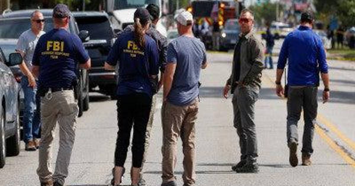 Agente de ICE mata a tiros a un migrante; intentó huir cuando era arrestado en Chicago