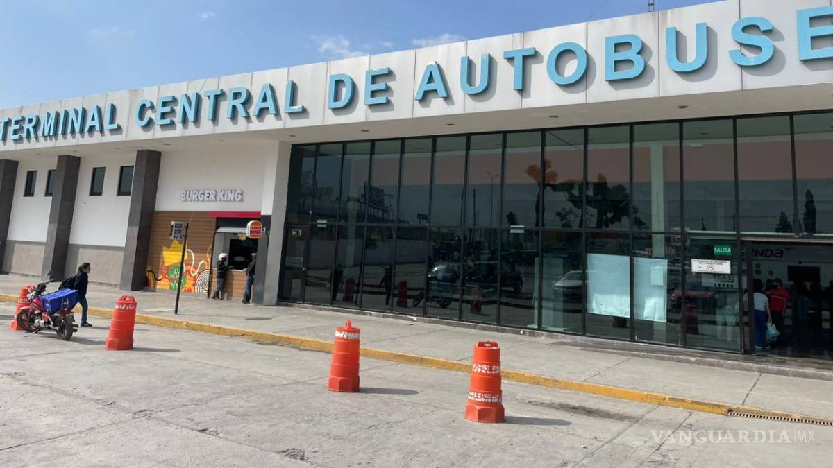 Saltillo: mantienen cobros de $25 sin tolerancia en Central de Autobuses