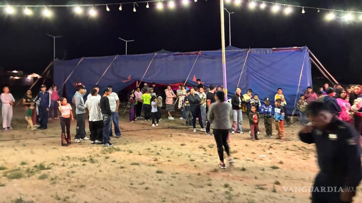 Once lesionados deja el desplome de las gradas de un circo, en Arteaga