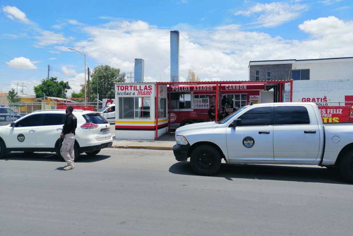 Despojan de $300 mil a empleado de 'El Pollo Feliz' en Torreón