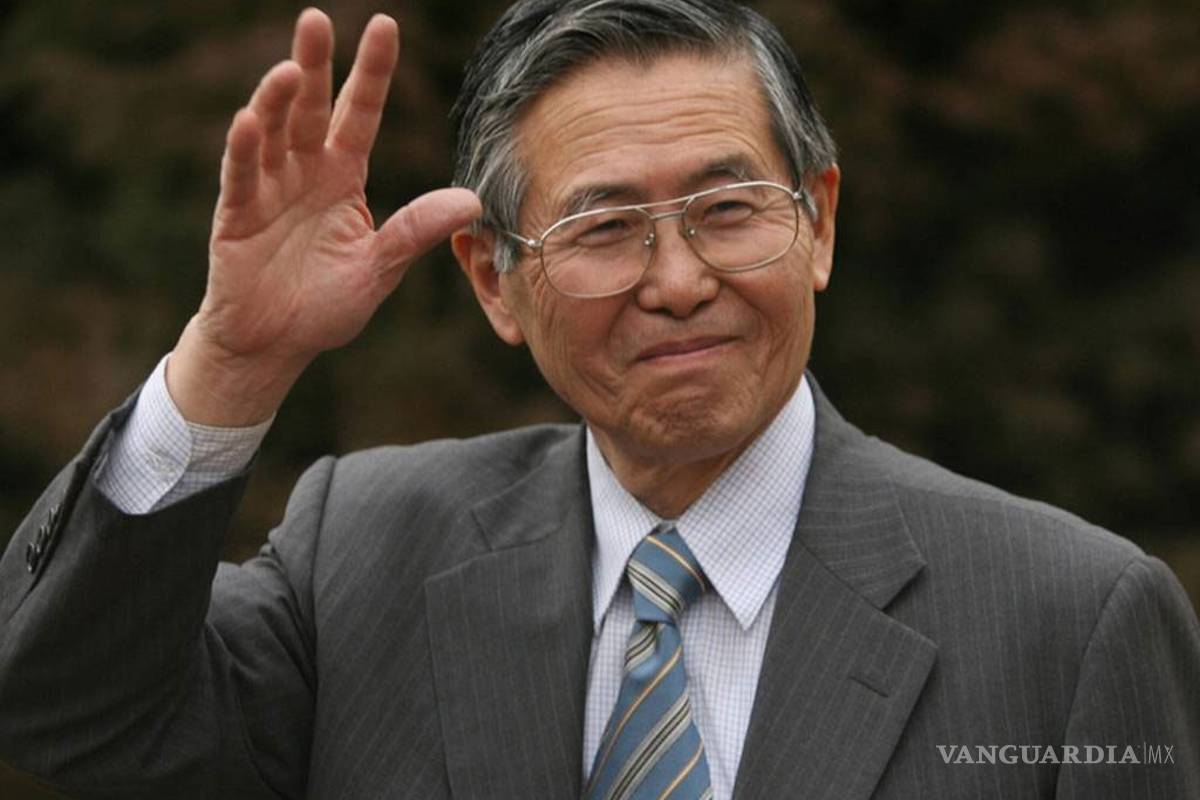 Más de 230 escritores, entre ellos Vargas Llosa, rechazan indulto al ex Presidente de Perú, Alberto Fujimori