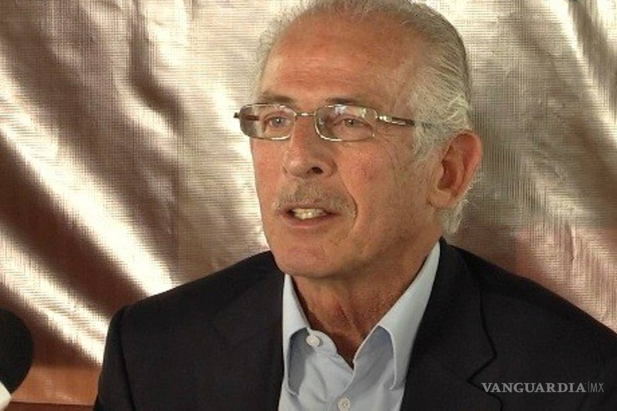 Ratifica ICA a Luis Zárate como director general