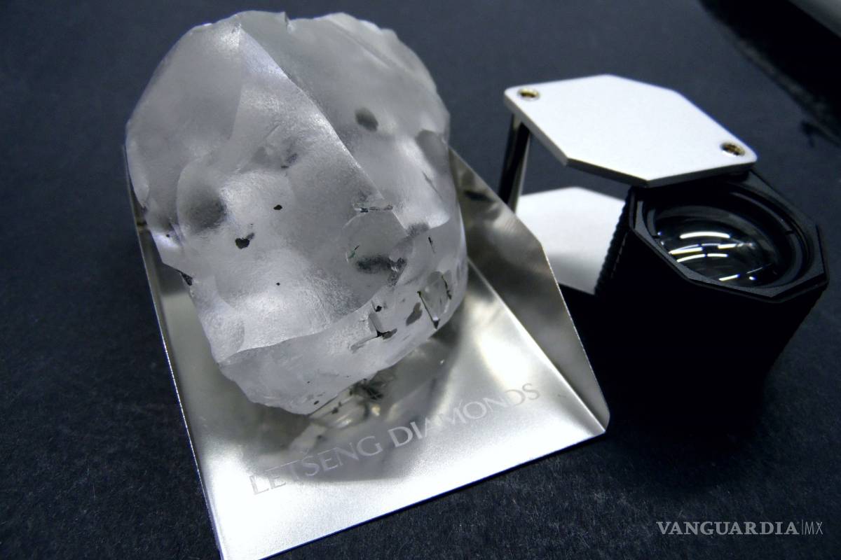 Encuentran en Lesoto el quinto mayor diamante del mundo