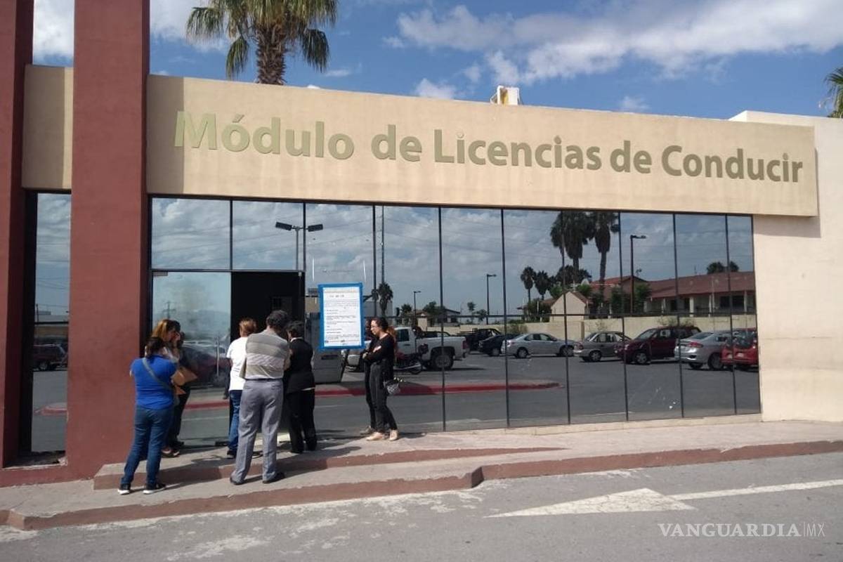 Cierran módulo de licencias en Saltillo tras detectar caso positivo a COVID-19