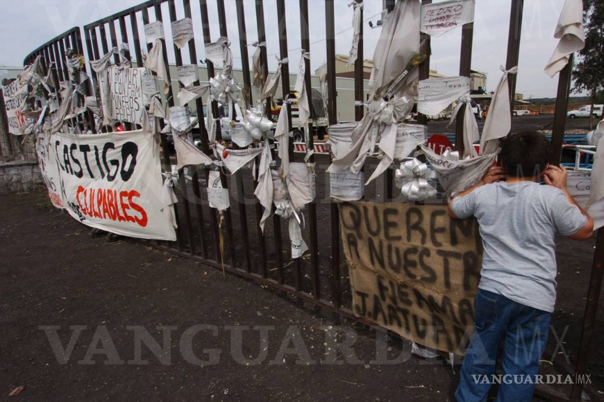 $!Pasta de Conchos: AMLO la quiere abrir... pero así se vivió el momento en febrero de 2006 (Fotos)