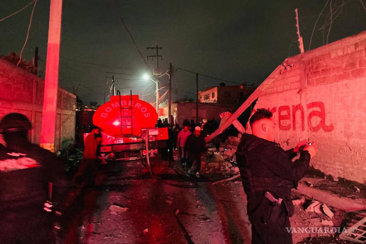 Reportan dos muertos tras explosión de polvorín en Tultepec, Edomex