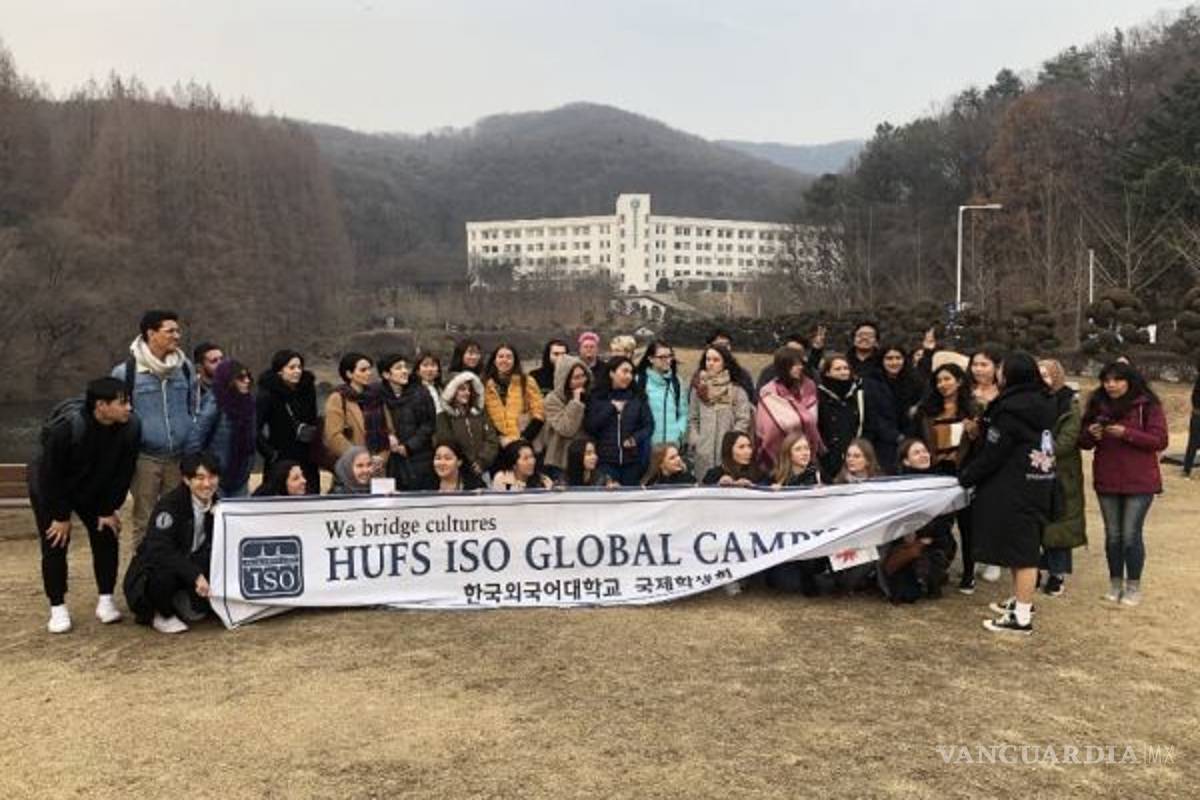 Va joven saltillense a intercambio estudiantil a Corea del Sur