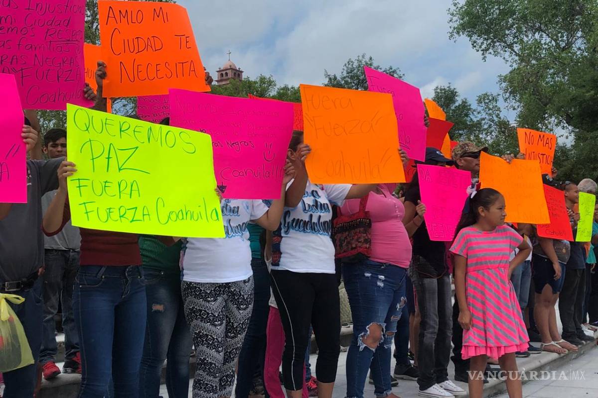 $!Los clamores a AMLO en Piedras Negras: Búsqueda de desaparecidos, revés a Reforma Energética e irregularidades en el ISSSTE