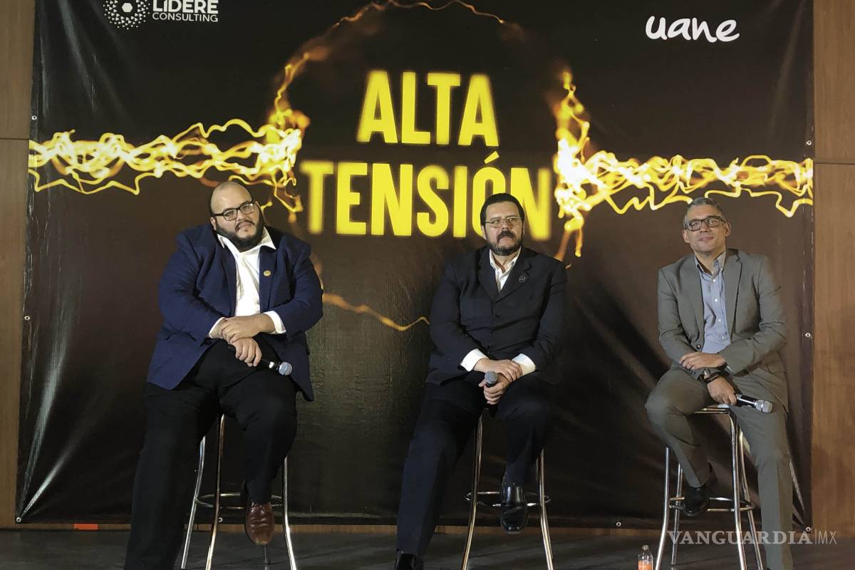 Analizan en la UANE cómo liderar ante la incertidumbre
