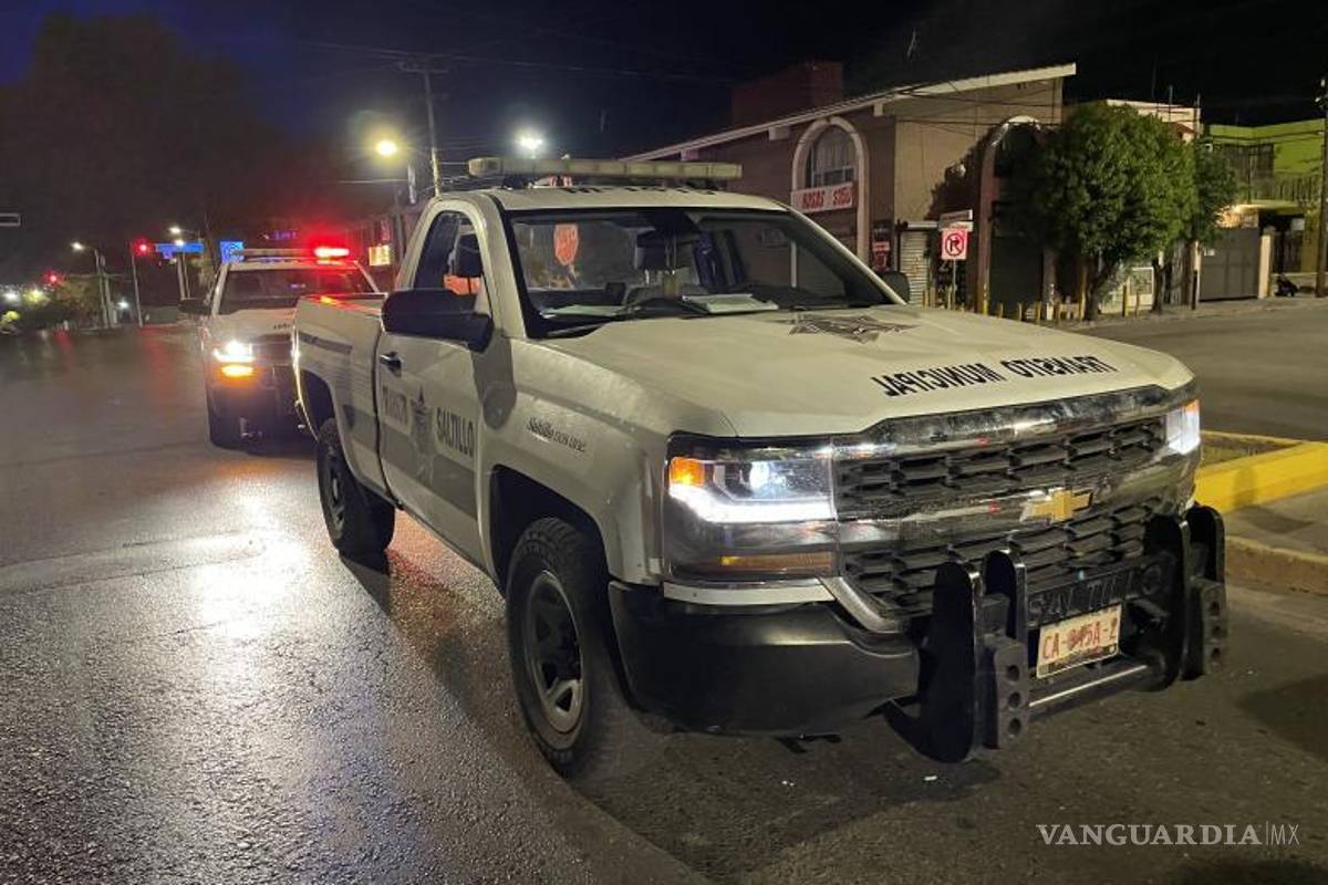 $!La policía se presentó en el lugar.