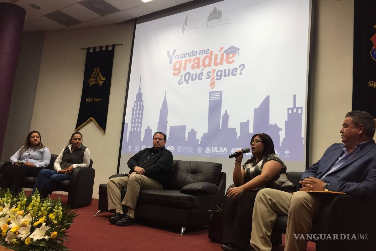 Realizan Foro ‘Y cuando me gradúe, ¿qué sigue?’