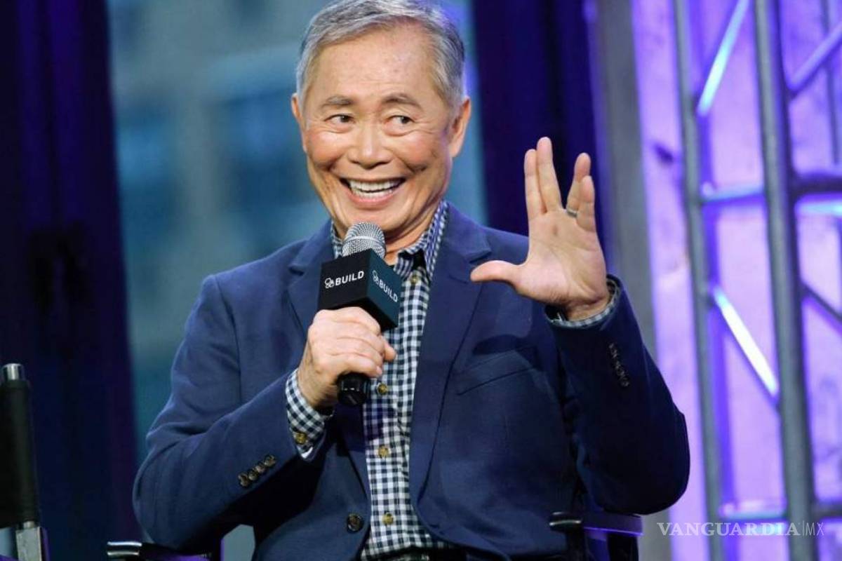 George Takei, de "Star Trek", pide en español votar contra Trump