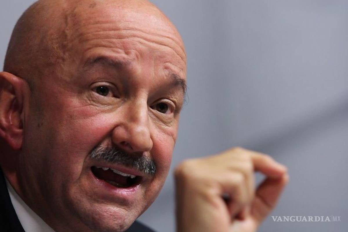 Gobierno hace todo lo que puede para resolver el caso Ayotzinapa: Carlos Salinas de Gortari