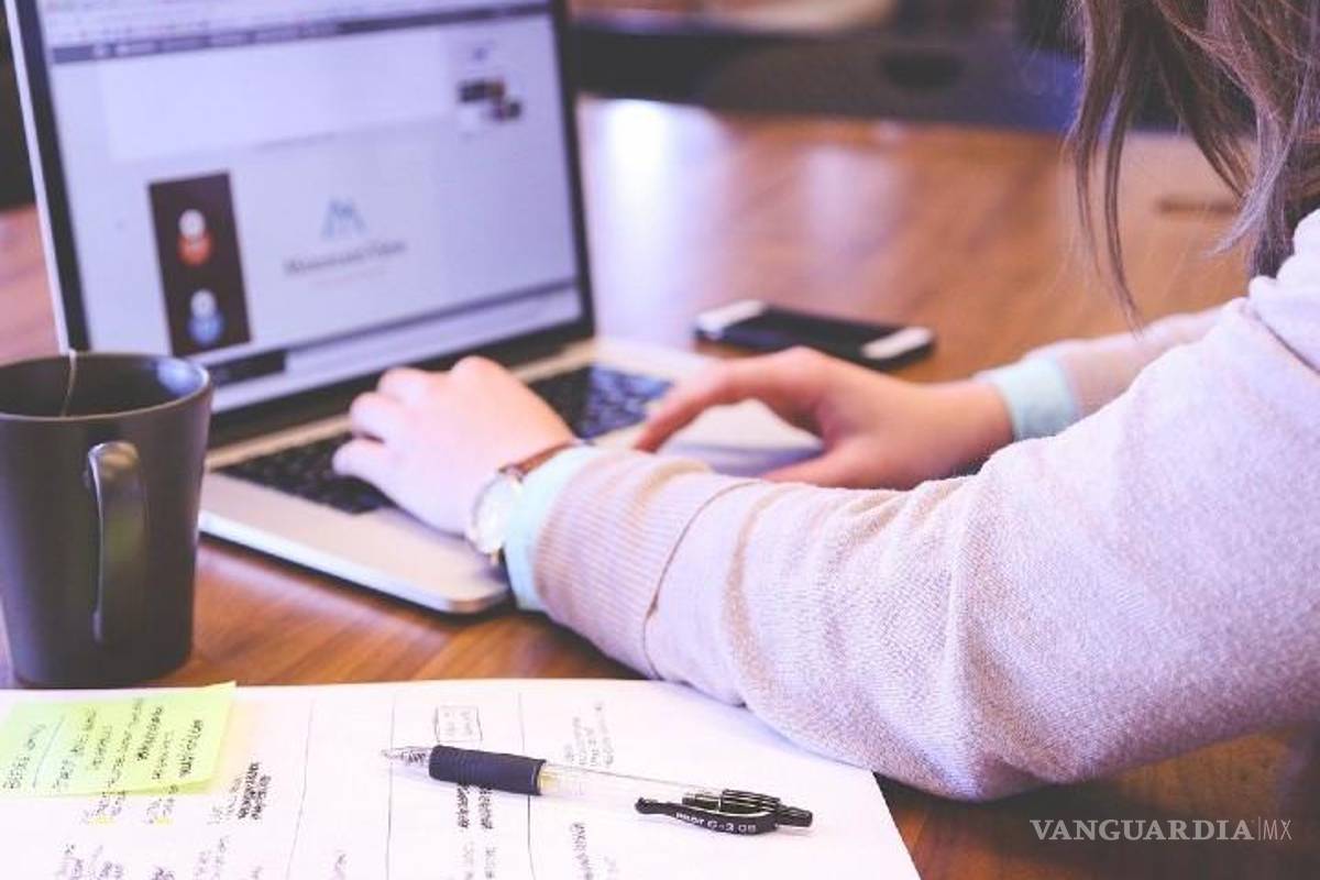 Tecnológicas de mujeres superan barrera de 5 años