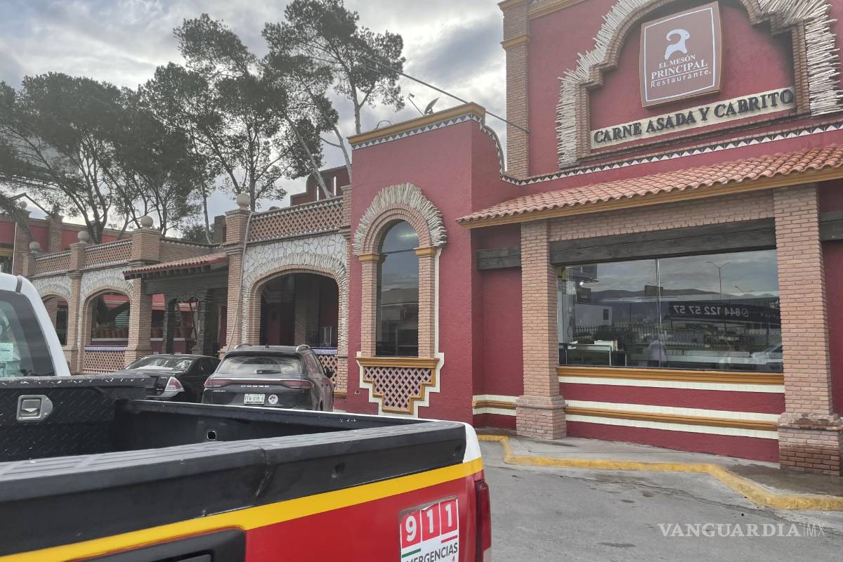 Campana extractora con acumulación de grasa origina incendio en un restaurante de Saltillo