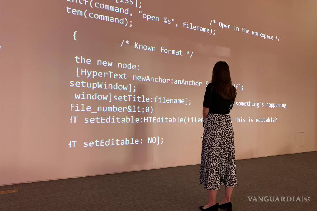 Tim Berners-Lee, inventor de la World Wide Web, subasta su código original como NFT