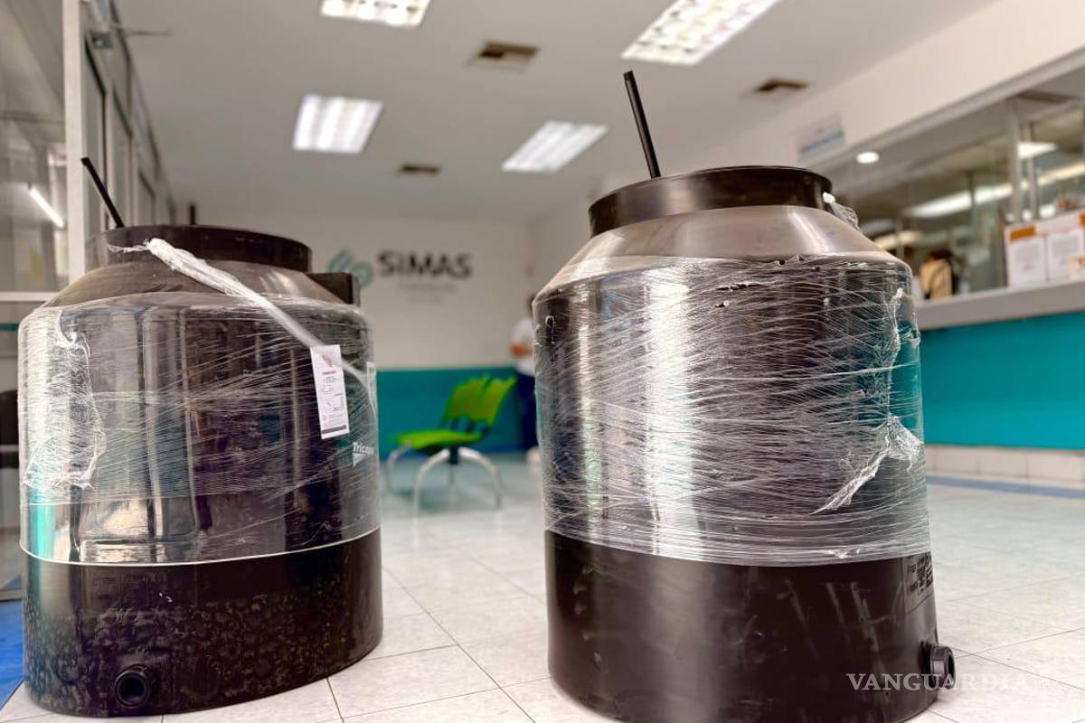 Simas Torreón premia a usuarios cumplidos con tinacos a bajo costo