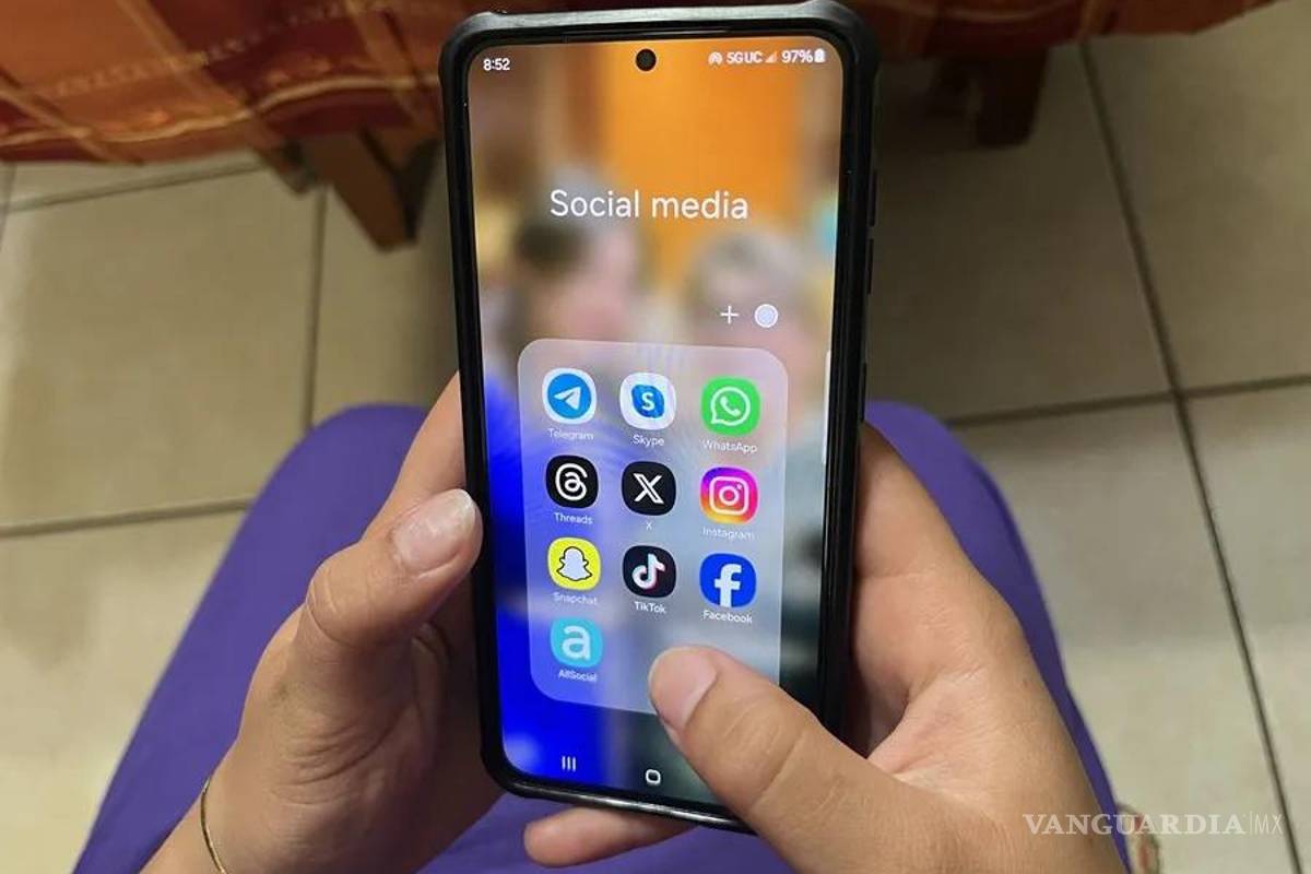 Aprueba la Cámara de Australia una ley que prohíbe a los menores de 16 años usar las redes sociales