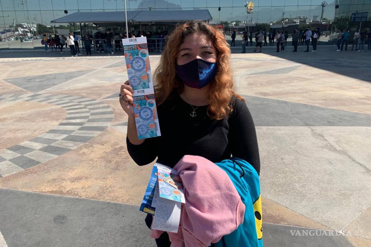 Acampan fans de Justin Bieber por 20 horas para boletos de Justice World Tour