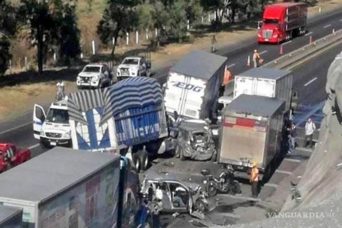 Mueren tres de EU en accidente en Guanajuato
