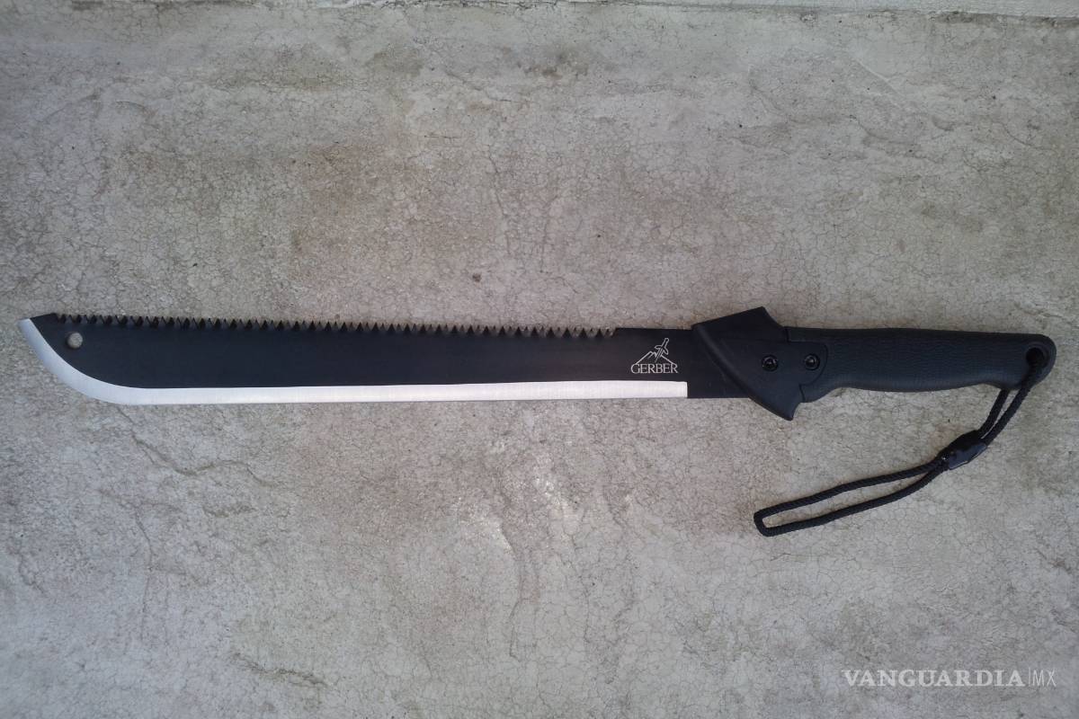 Decapita a hombre con un machete en Houston