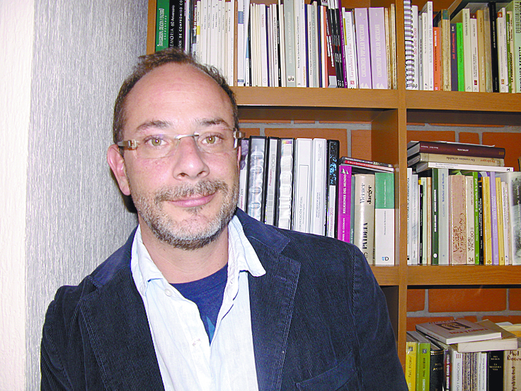 Abrirán librería ‘Ignacio Padilla’ en CDMX