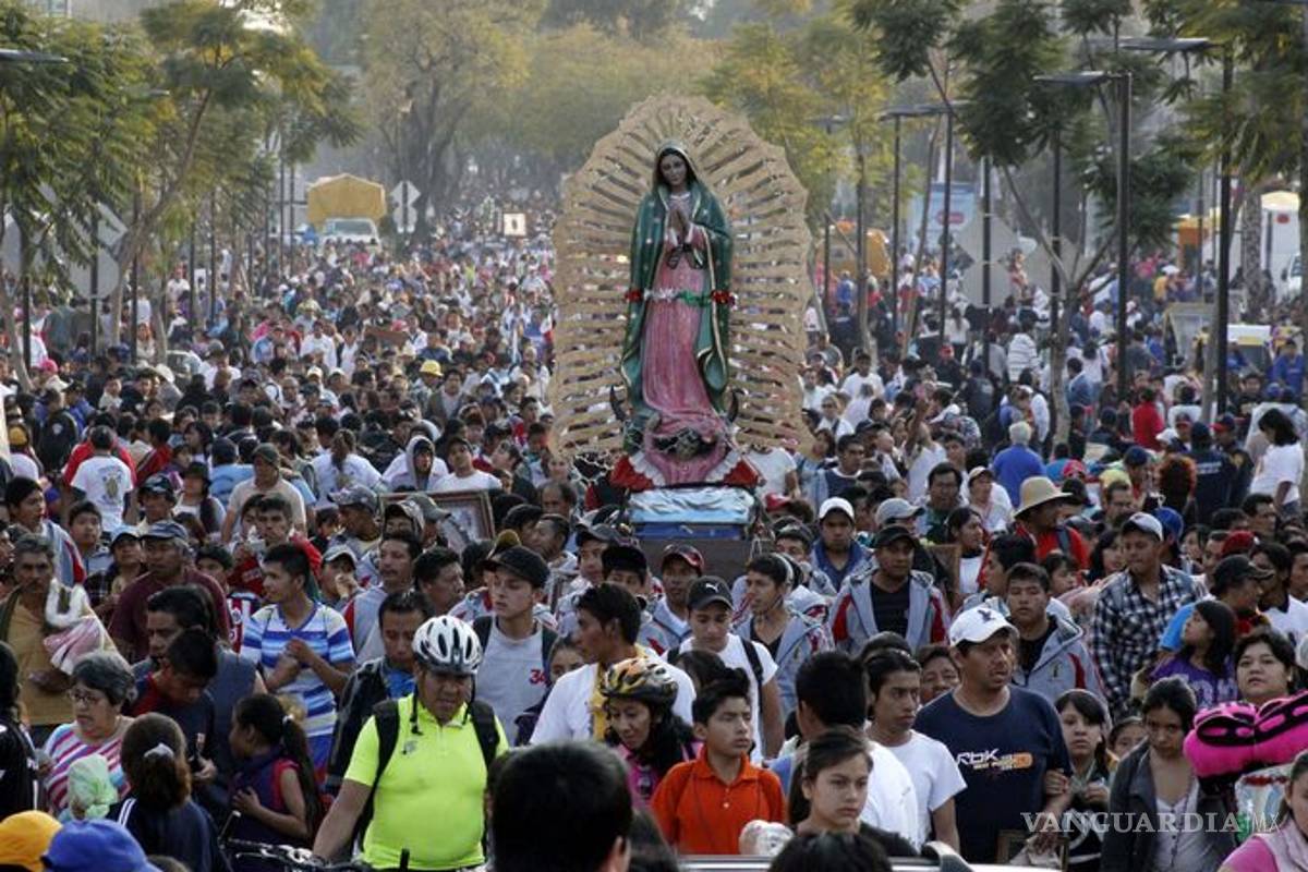 'Guadalupanos' festejan por adelantado a la Virgen ante cierre por COVID-19