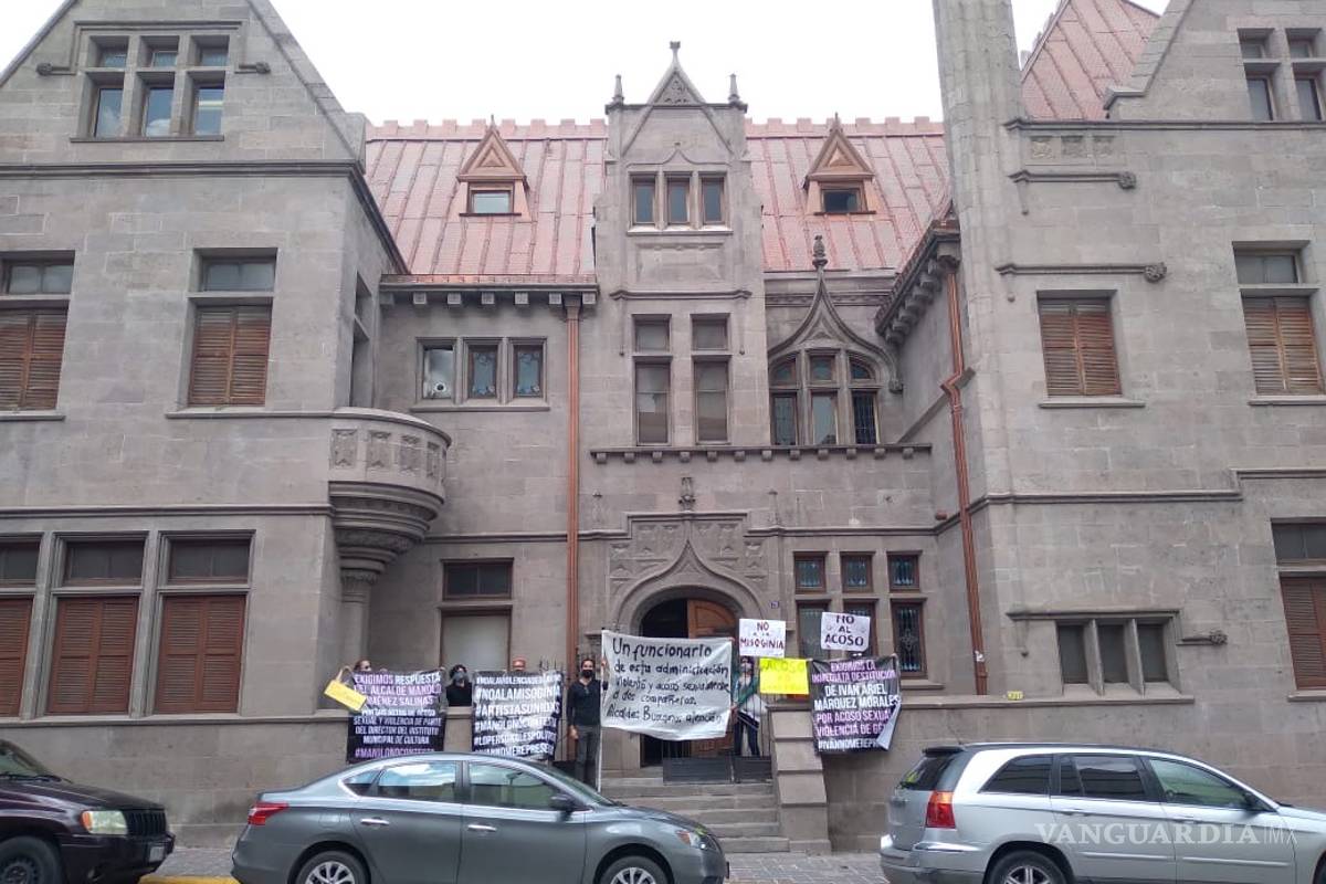 Artistas salen a la calle; continúa exigencia de destitución de Iván Márquez