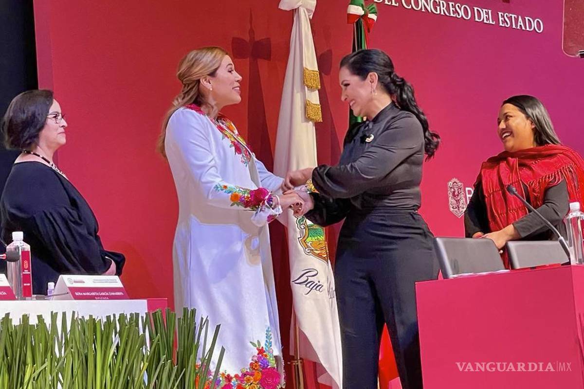 Marina del Pilar Ávila asume como la primera gobernadora de BC